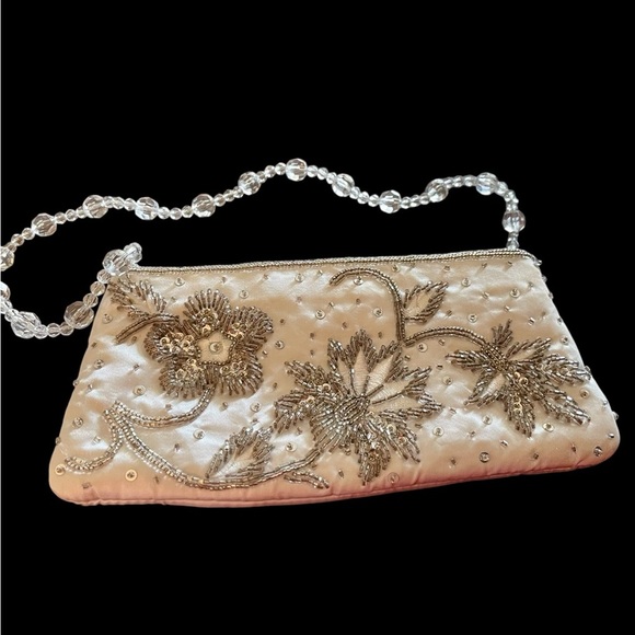 Clutch Mini Wristlet, HandSewn & Beaded, White Satin $ Silver Flowers, Z… - Picture 2 of 8